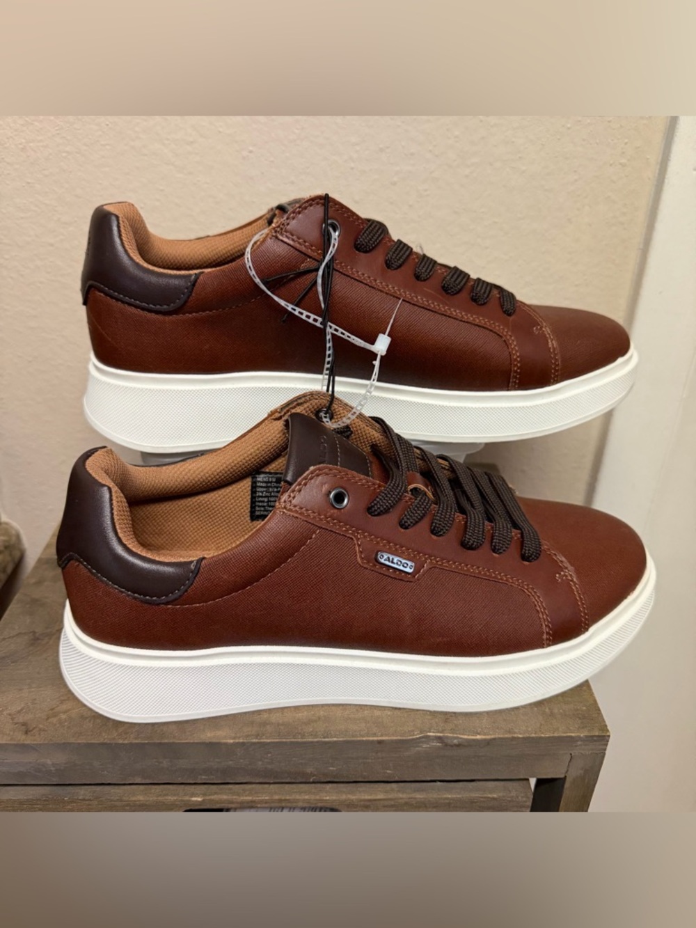 Men’s Aldo Brown Low-Top Platform Sneakers size 9